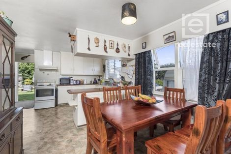 Photo of property in 15 Dalesford Street, Silverdale, Hamilton, 3216