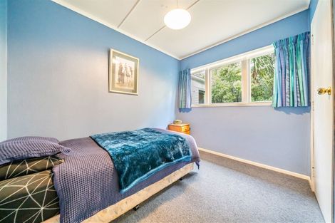 Photo of property in 84 Pinehaven Road, Pinehaven, Upper Hutt, 5019