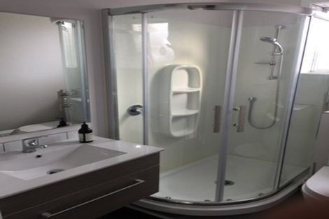 Photo of property in 133 Yaldhurst Road, Sockburn, Christchurch, 8042