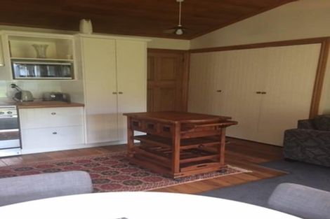 Photo of property in 1 Wikitoria Road, Putiki, Whanganui, 4500