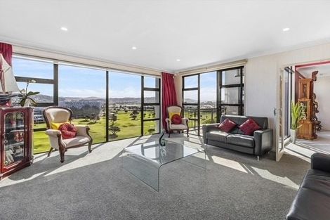 Photo of property in 8 Bunker Way, Strathmore Park, Wellington, 6022