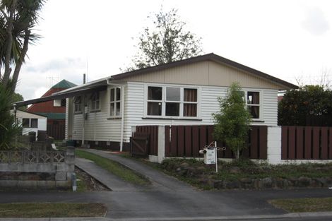 Photo of property in 66 Aurora Terrace, Hillcrest, Hamilton, 3216
