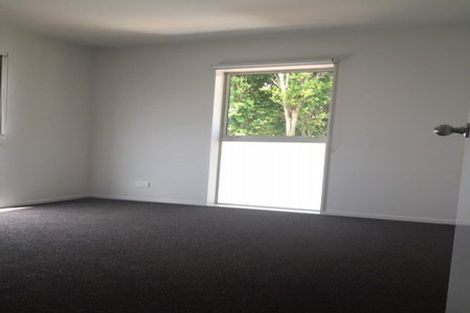 Photo of property in 53 Seymour Road, Sunnyvale, Auckland, 0612