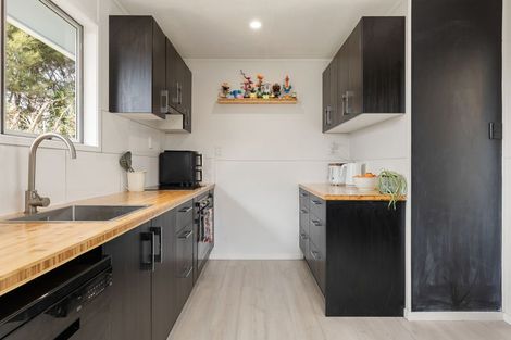 Photo of property in 24 Bruce Avenue, Glenview, Hamilton, 3206