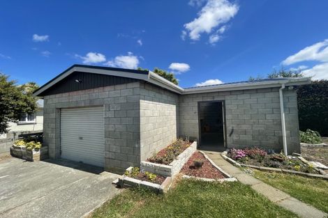 Photo of property in 73 Murphy Street, Strathern, Invercargill, 9812
