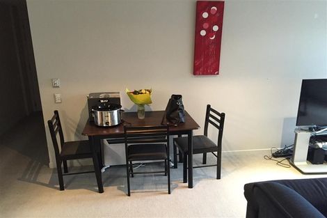 Photo of property in Piermont Apartments, 7i/82 Cable Street, Te Aro, Wellington, 6011