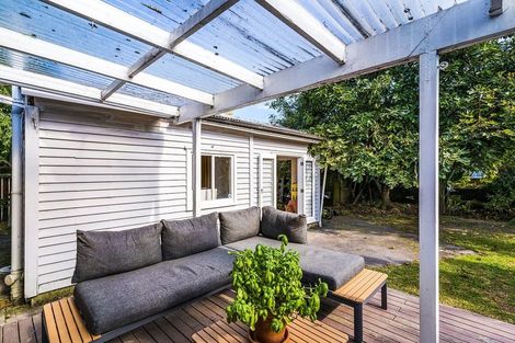 Photo of property in 5 Canal Road, Avondale, Auckland, 1026