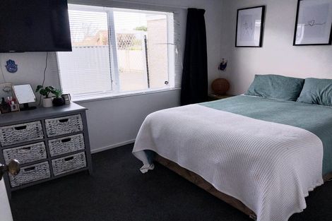 Photo of property in 3/411a Gloucester Street, Taradale, Napier, 4112