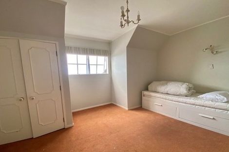 Photo of property in 12 Ewan Place, Taradale, Napier, 4112