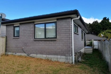 Photo of property in 33a Everglade Drive, Goodwood Heights, Auckland, 2105