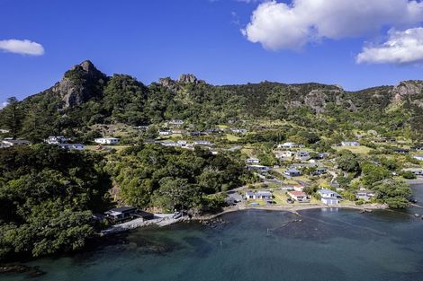 Photo of property in 126 Reotahi Road, Whangarei Heads, Whangarei, 0174