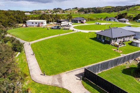 Photo of property in 11 Manaaki Circle, Paparoa, 0571