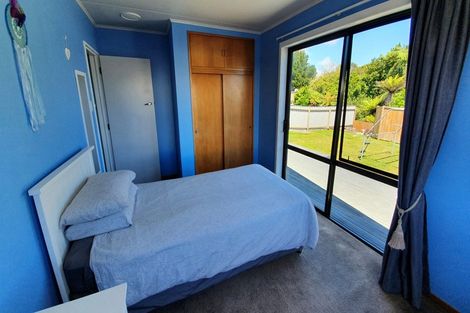 Photo of property in 16 Stirling Drive, Greymouth, 7805