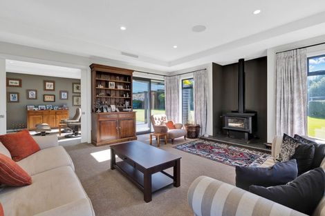 Photo of property in 1 Orchard Lane, Amberley, 7410
