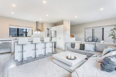 Photo of property in 37 Kerewhenua Crescent, Hobsonville, Auckland, 0616