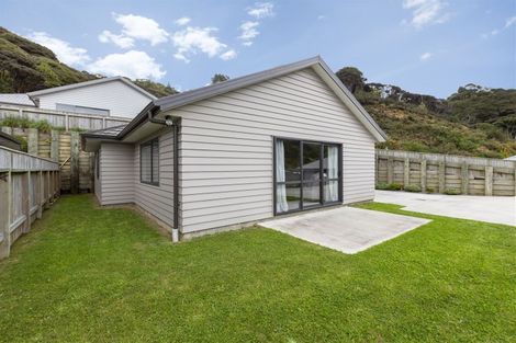 Photo of property in 17 Moonsail Drive, Whitby, Porirua, 5024