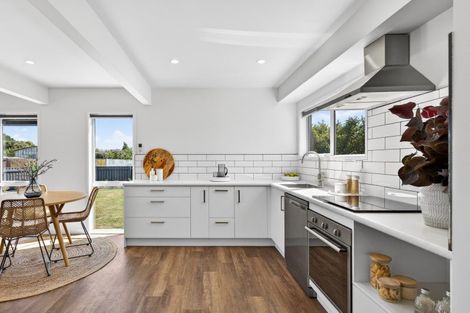 Photo of property in 7 Wilkie Place, Greenmeadows, Napier, 4112