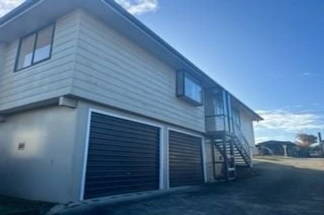 Photo of property in 11 Rogan Street, Mount Roskill, Auckland, 1041