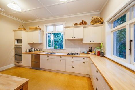Photo of property in 36 Langston Avenue, Palmerston North, 4414