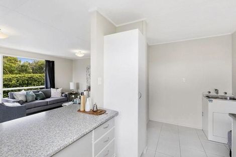 Photo of property in 10b Camellia Terrace, Maungaraki, Lower Hutt, 5010