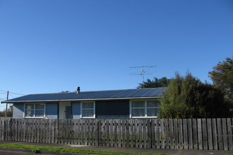 Photo of property in 23 Hardie Grove, Featherston, 5710