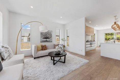 Photo of property in 25 Reserva Crescent, Kumeu, 0810