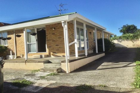Photo of property in 2/421 Mount Albert Road, Mount Roskill, Auckland, 1041