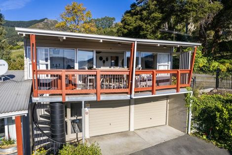 Photo of property in 13a-c Lighthouse Road, Akaroa, 7520