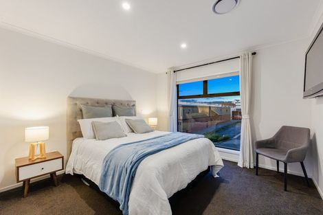 Photo of property in 36 Pennant Street, Long Bay, Auckland, 0630