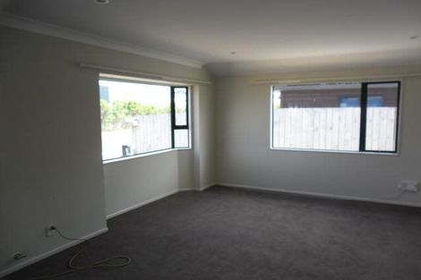 Photo of property in 19 Mandel Mews, Waiwhetu, Lower Hutt, 5010