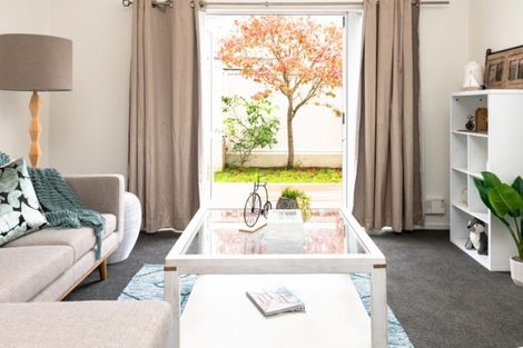 Photo of property in 6/7 Henry Street, Kilbirnie, Wellington, 6022