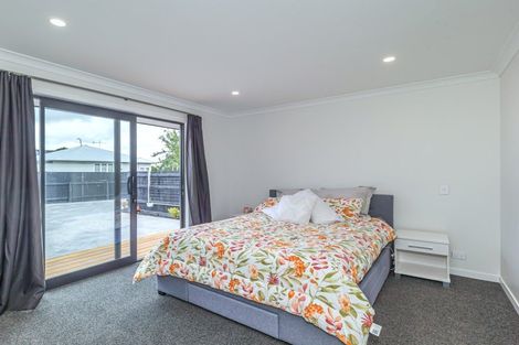 Photo of property in 202a Bath Street, Levin, 5510
