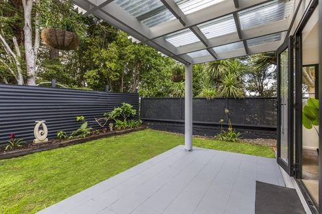 Photo of property in 3/8 Golf Road, New Lynn, Auckland, 0600
