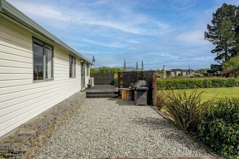 Photo of property in 2 Avon Street, Lumsden, 9730