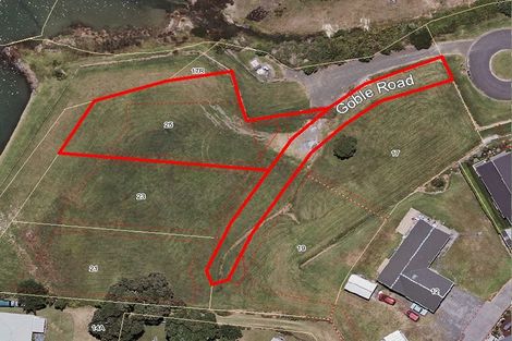 Photo of property in 25 Goble Road, Clarks Beach, 2679