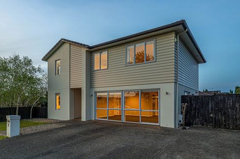 Photo of property in 8 Baverstock Road, Flat Bush, Auckland, 2016