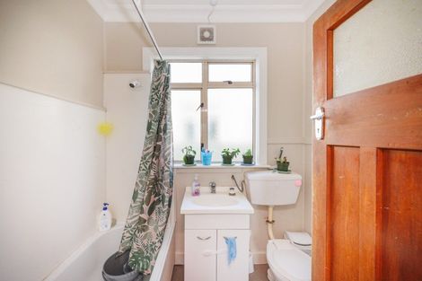 Photo of property in 486 Ferguson Street, Hokowhitu, Palmerston North, 4410