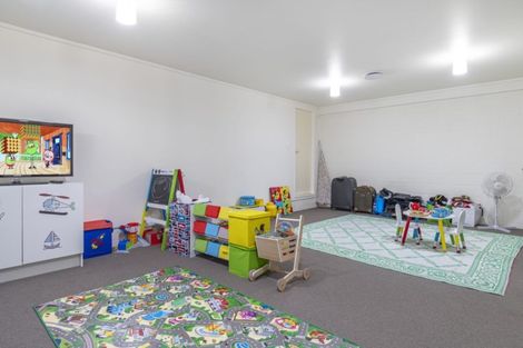 Photo of property in 22 Takapu Street, Matua, Tauranga, 3110