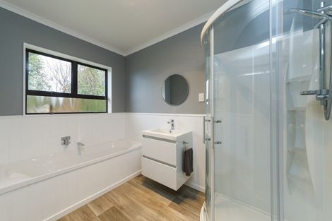 Photo of property in 24 Park View Avenue, Feilding, 4702