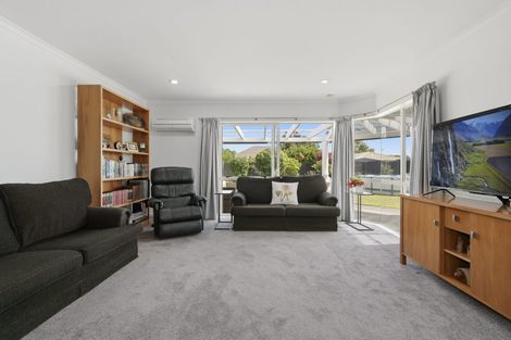 Photo of property in 5 Ocean Crest, Papamoa Beach, Papamoa, 3118