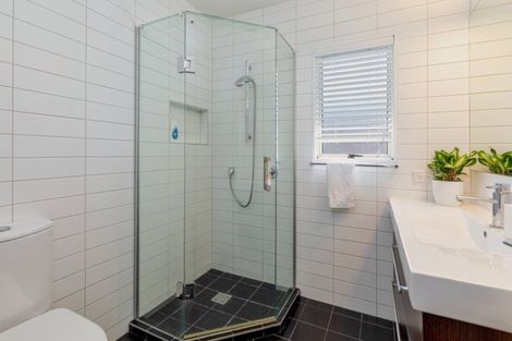 Photo of property in 1/14a Bay Road, Saint Heliers, Auckland, 1071