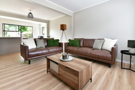 Photo of property in 73b Vipond Road, Stanmore Bay, Whangaparaoa, 0932