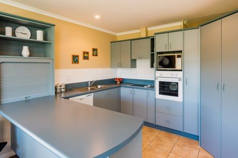 Photo of property in 91a Milton Terrace, Picton, 7220