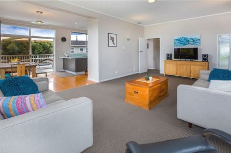 Photo of property in 2 Ayr Place, Papakowhai, Porirua, 5024