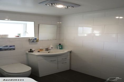 Photo of property in 1/49 Litten Road, Cockle Bay, Auckland, 2014