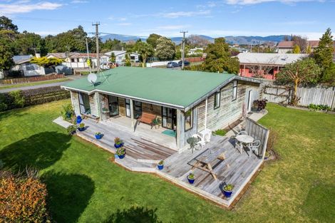 Photo of property in 17 Te Rauparaha Street, Otaki, 5512