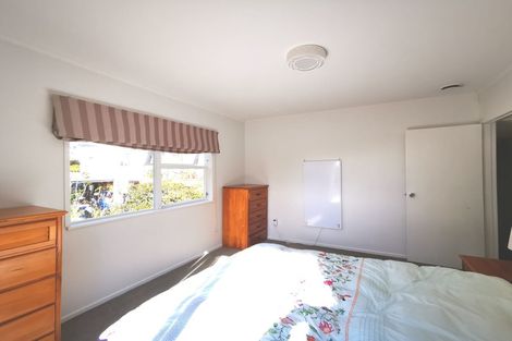 Photo of property in 17 Dolbear Street, Titirangi, Auckland, 0604