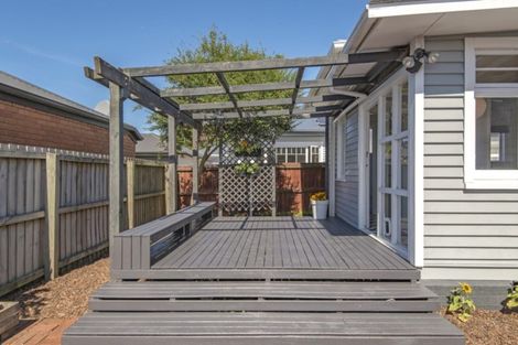 Photo of property in 38 Hinemoa Street, Spreydon, Christchurch, 8024