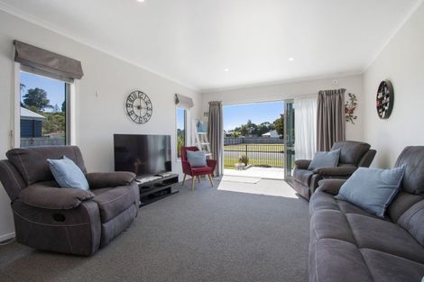 Photo of property in 6 Sandleigh Drive, Athenree, Katikati, 3177