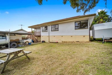 Photo of property in 14 Sabana Place, Unsworth Heights, Auckland, 0632